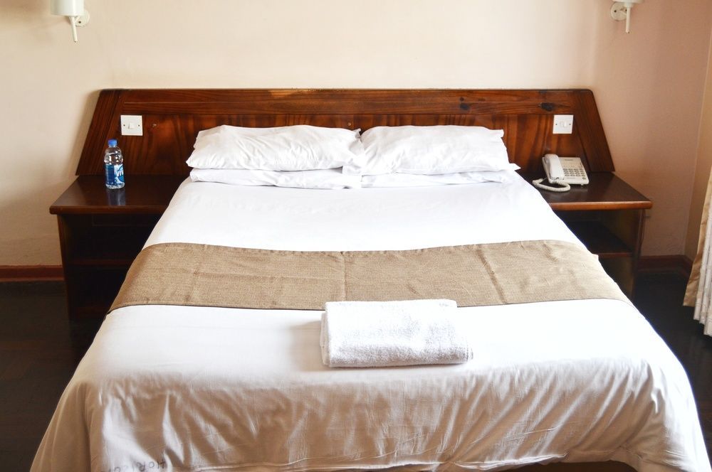 Horizon Inn Harare Bagian luar foto