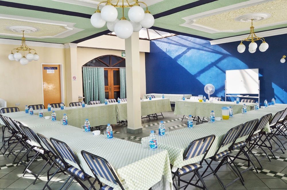 Horizon Inn Harare Bagian luar foto