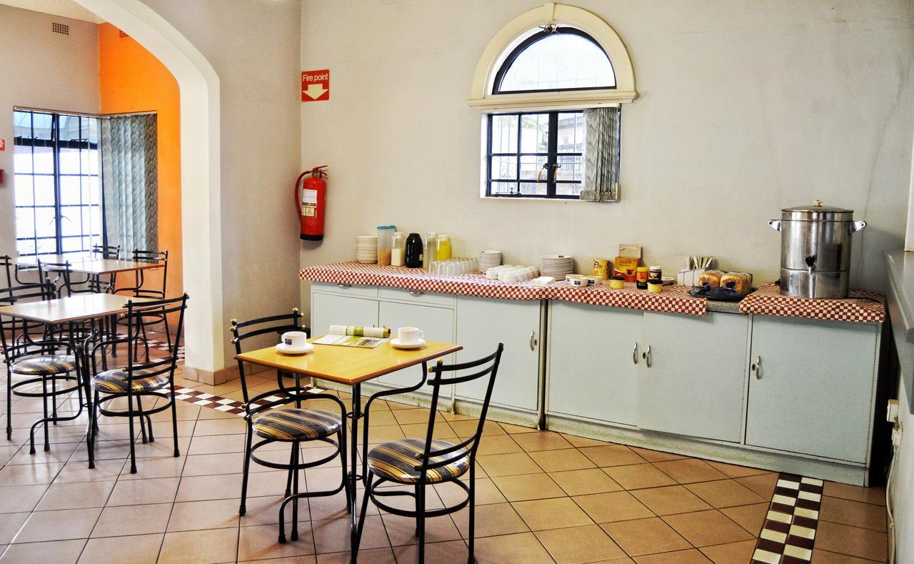 Horizon Inn Harare Bagian luar foto