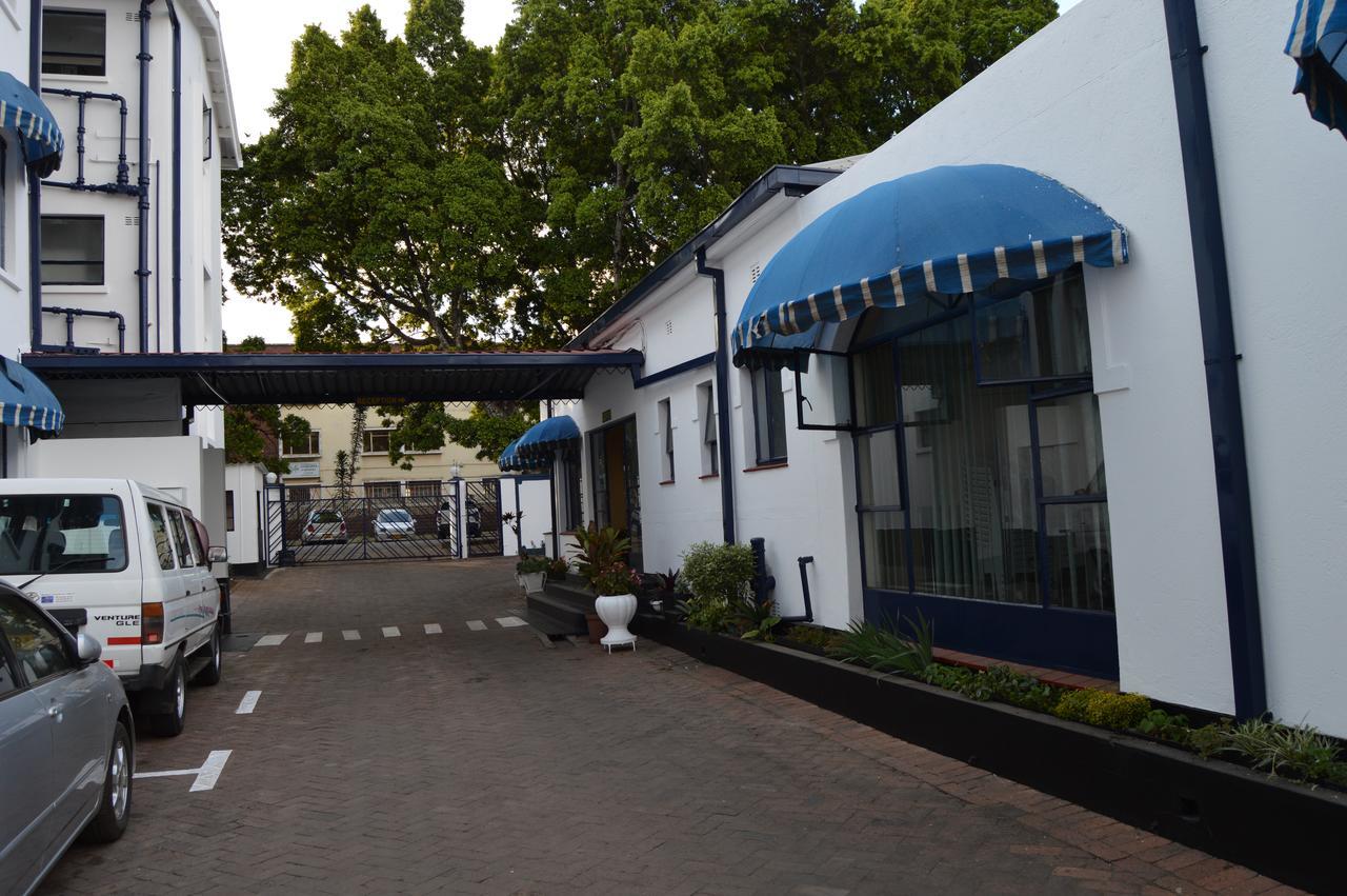 Horizon Inn Harare Bagian luar foto